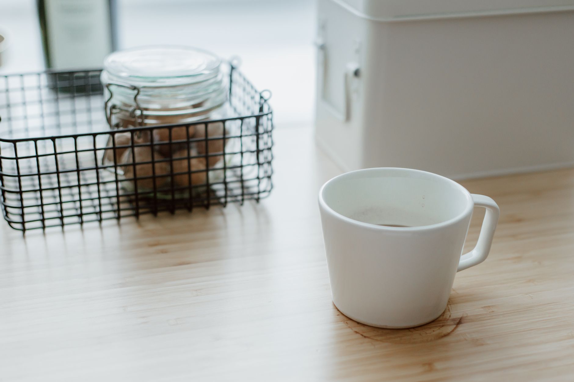 acaia pearl scale surface coffee ring stain resistance