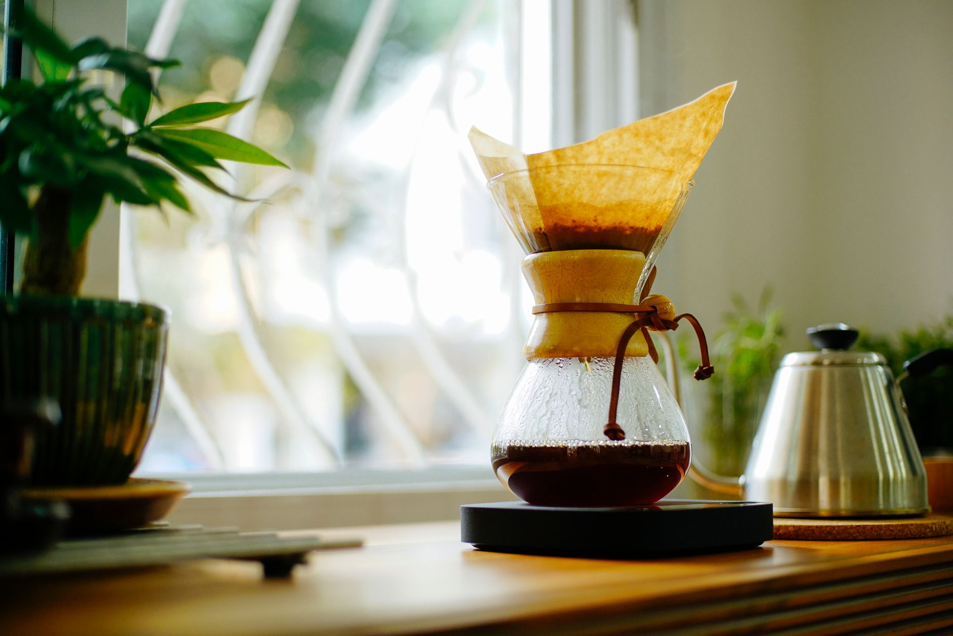 drip coffee maker showerhead bloom saturation