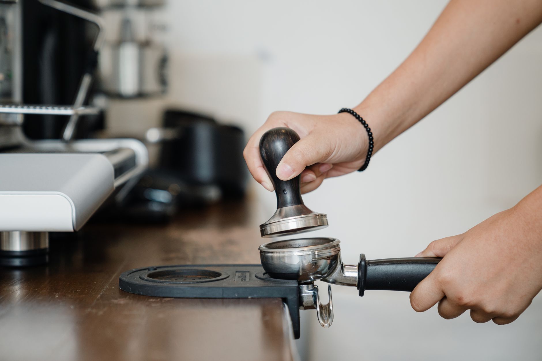 best espresso distribution tool