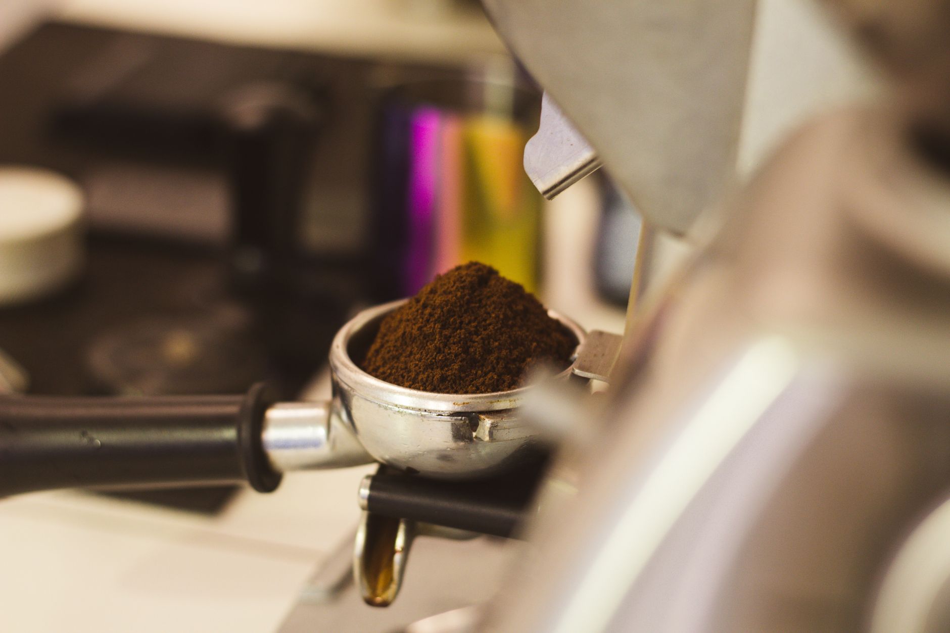 breville barista express impress grinder portafilter