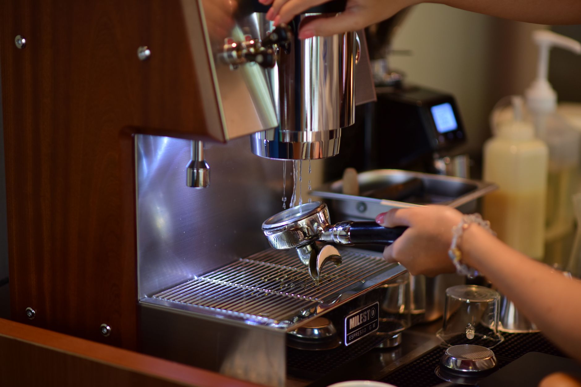 best espresso machine under 2000