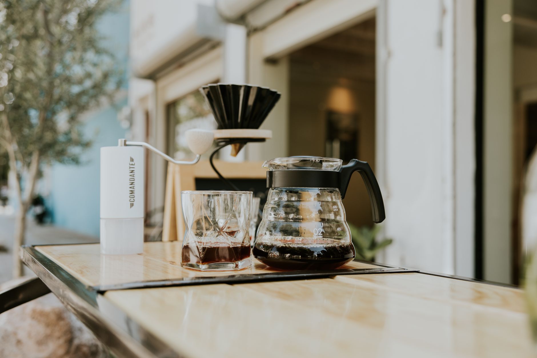 gooseneck kettle pour over V60 close-up water stream