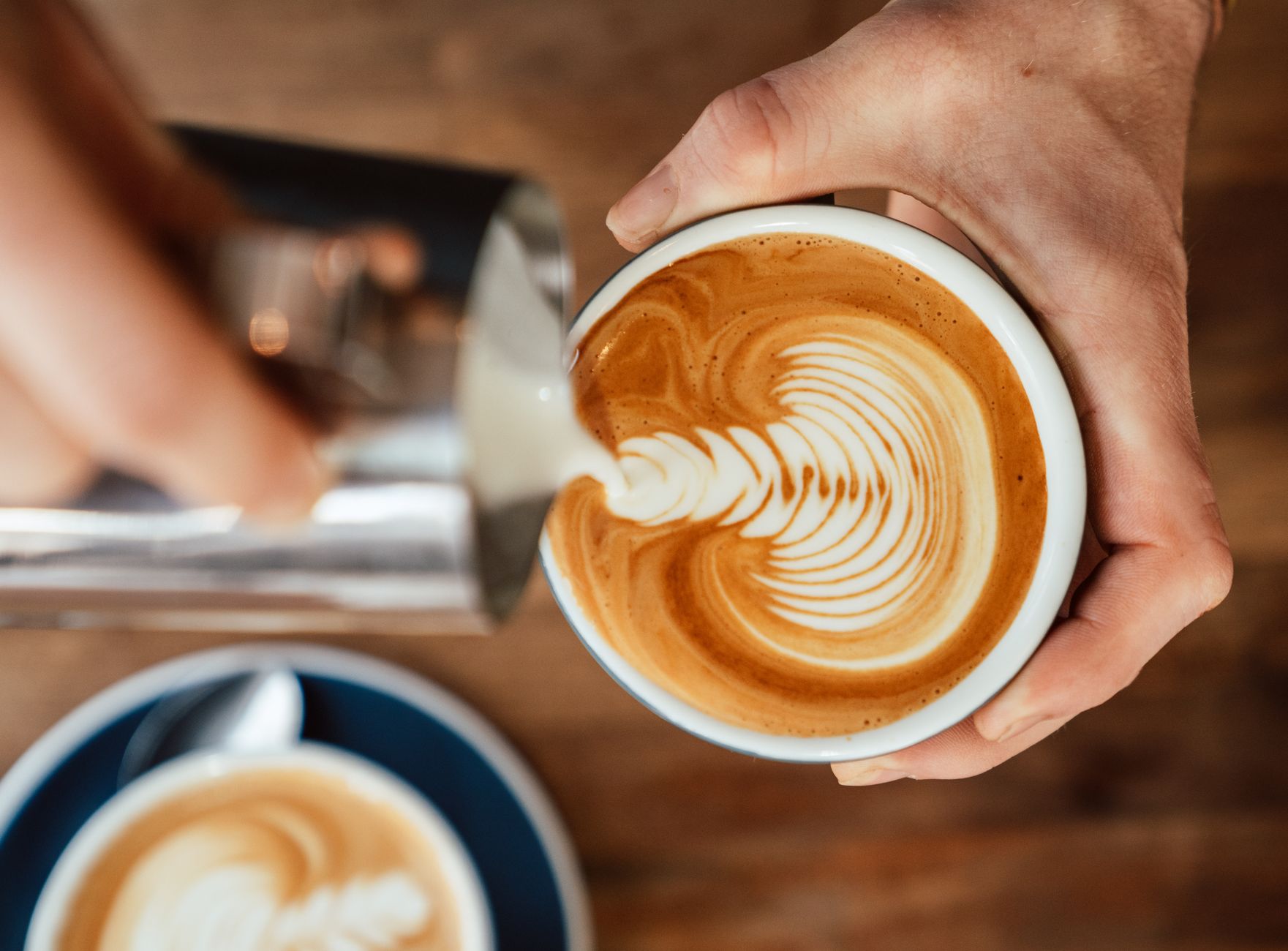 milk steaming wand latte art nespresso cup