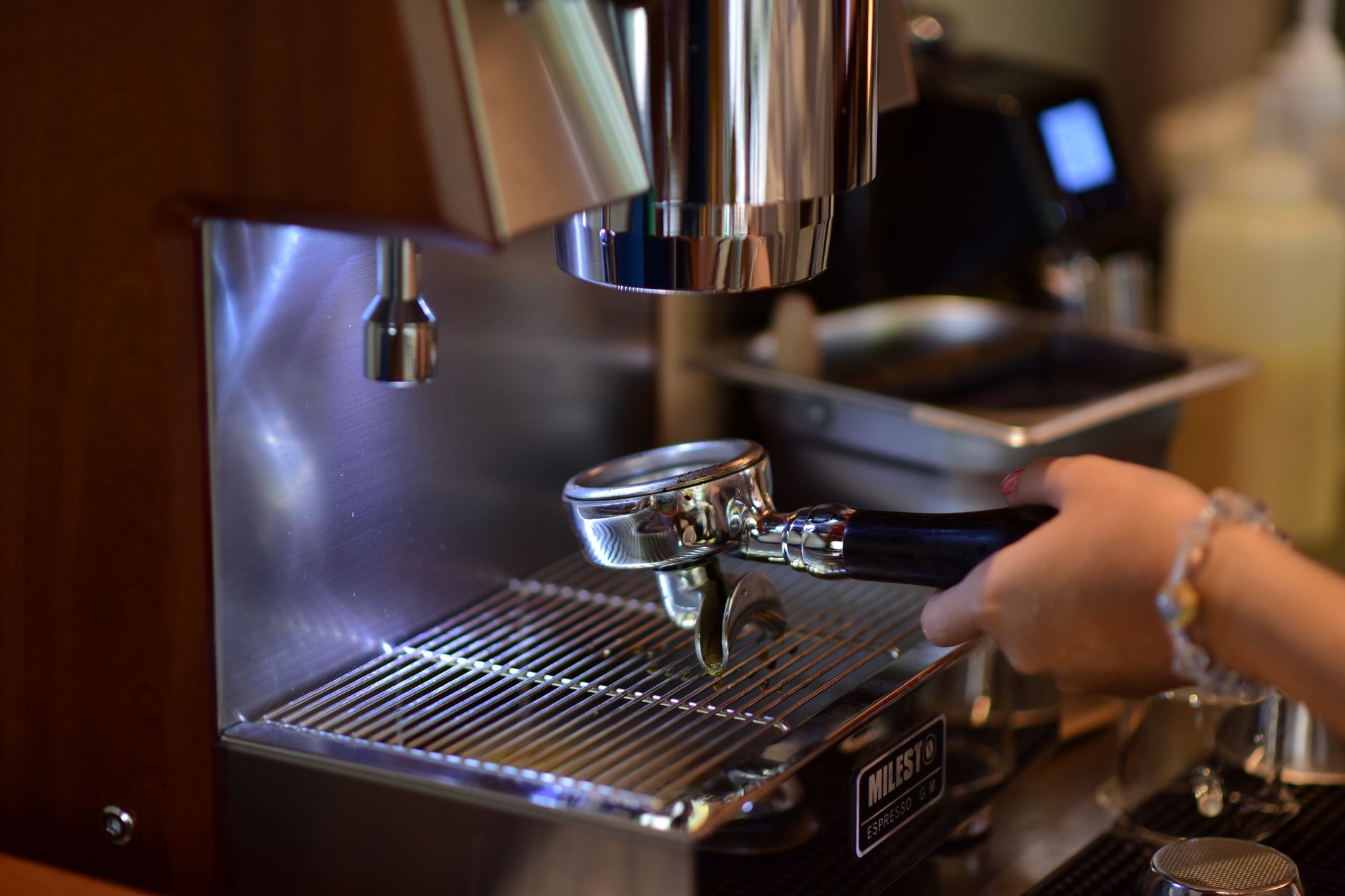 Breville Oracle Touch 58mm portafilter espresso extraction