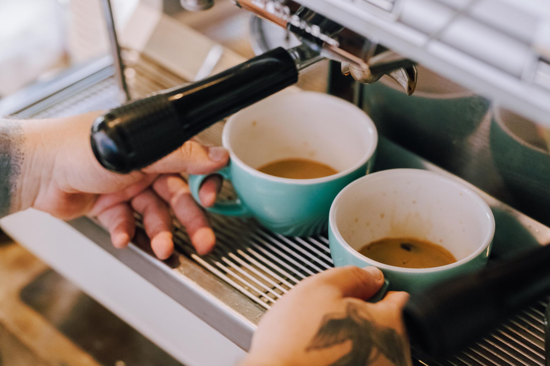 espresso tiger stripe flow bottomless portafilter cup