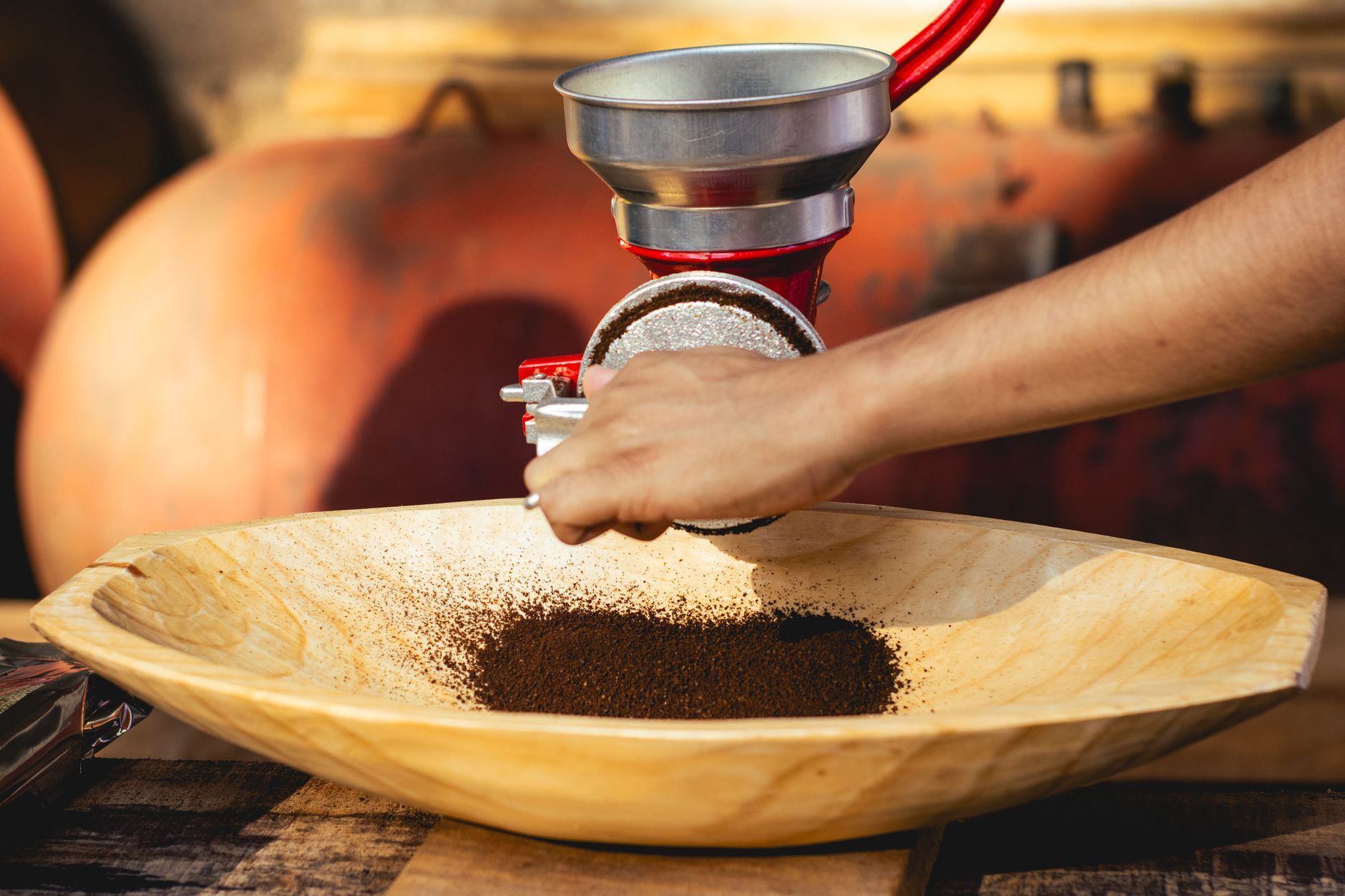 coffee grinder burr steel medium coarse grind texture