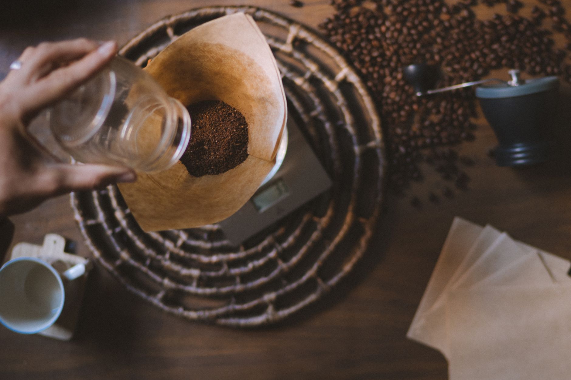 flat burr grinder cross section coffee particle path