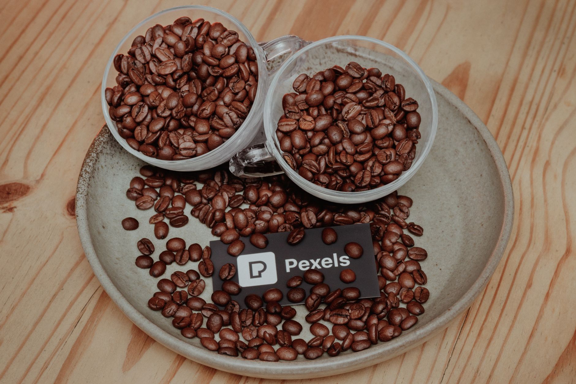 green coffee beans vs roasted dark light comparison