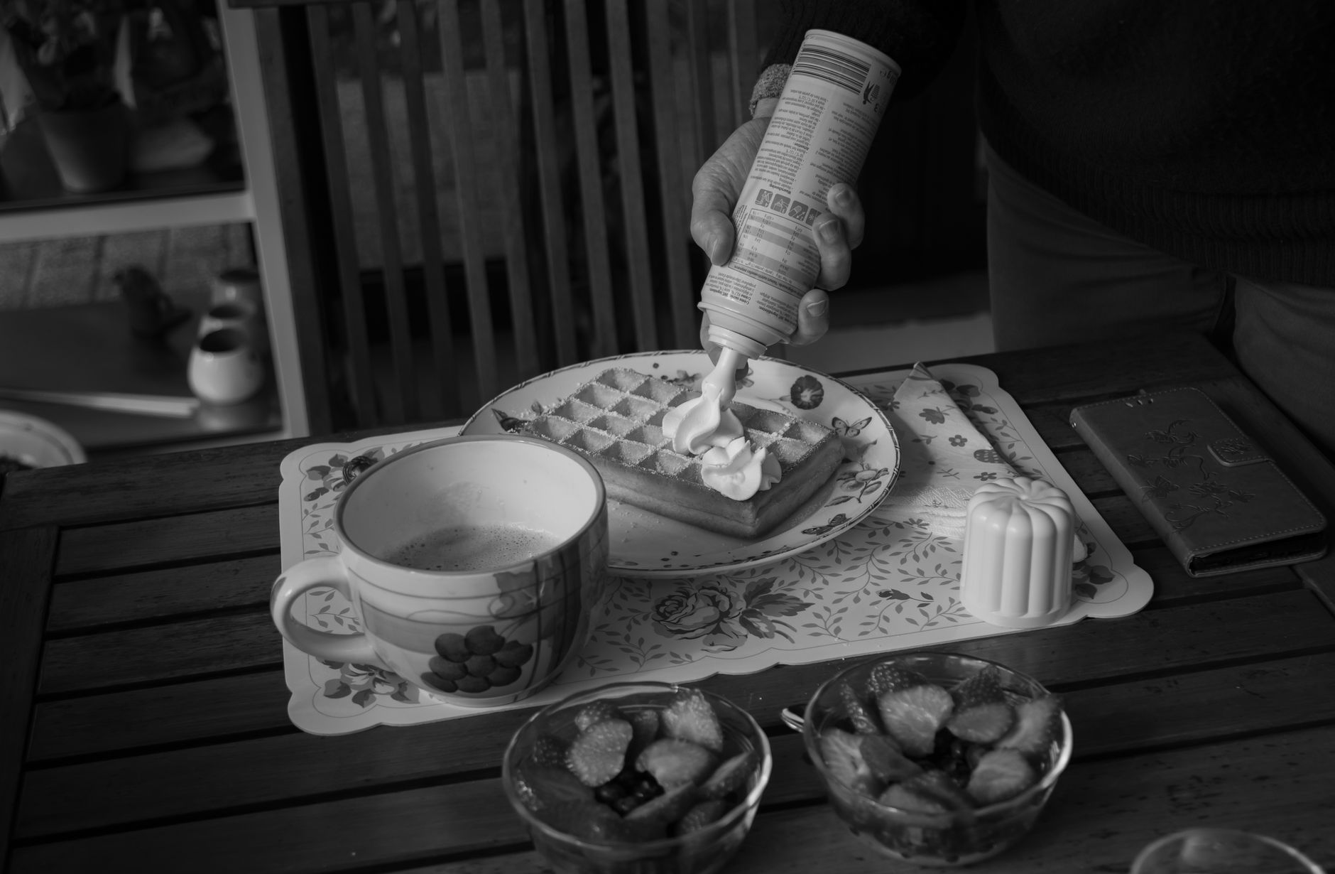 hand whisk whipping instant coffee sugar foam stiff peaks
