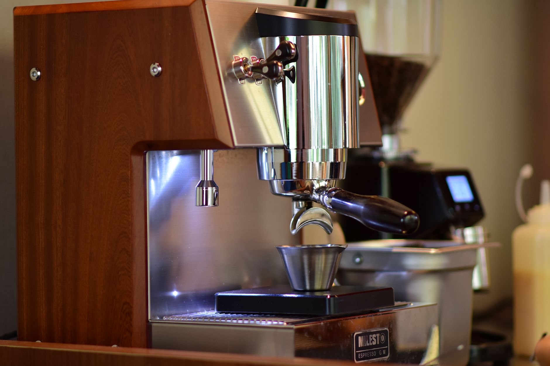 espresso puck prep