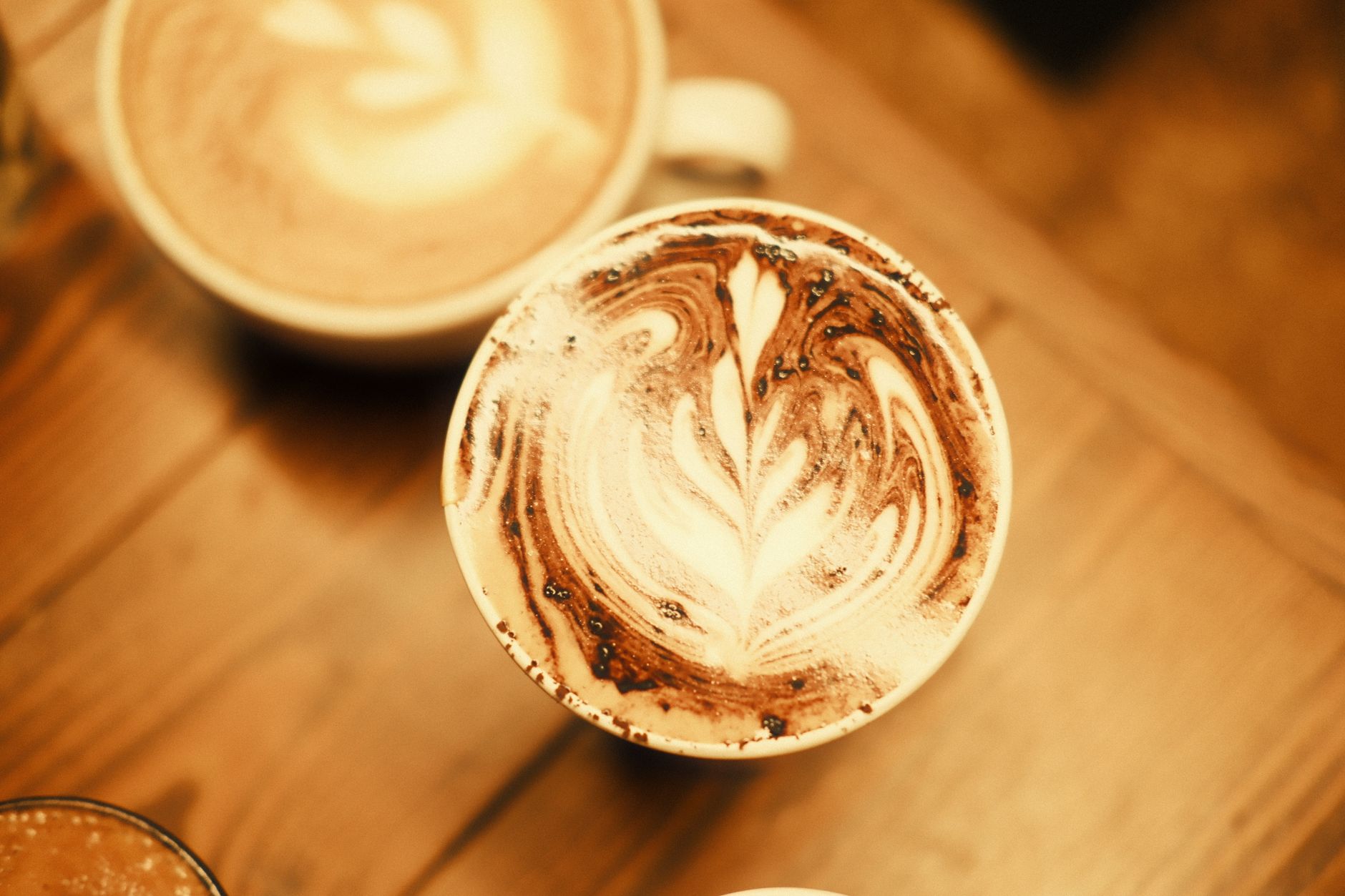 milk steaming wand microfoam latte art pitcher