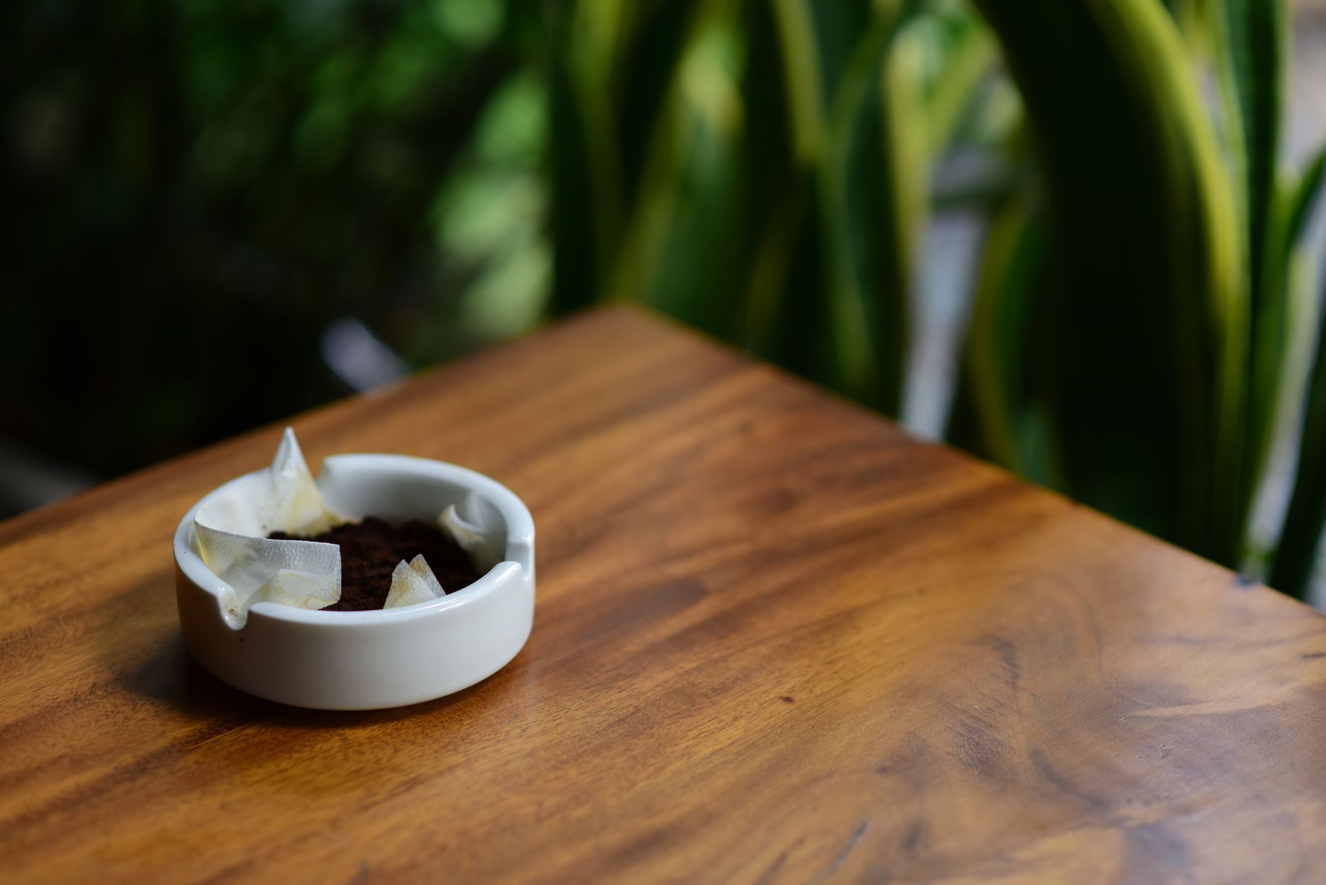 hario v60 dripper size comparison ceramic plastic