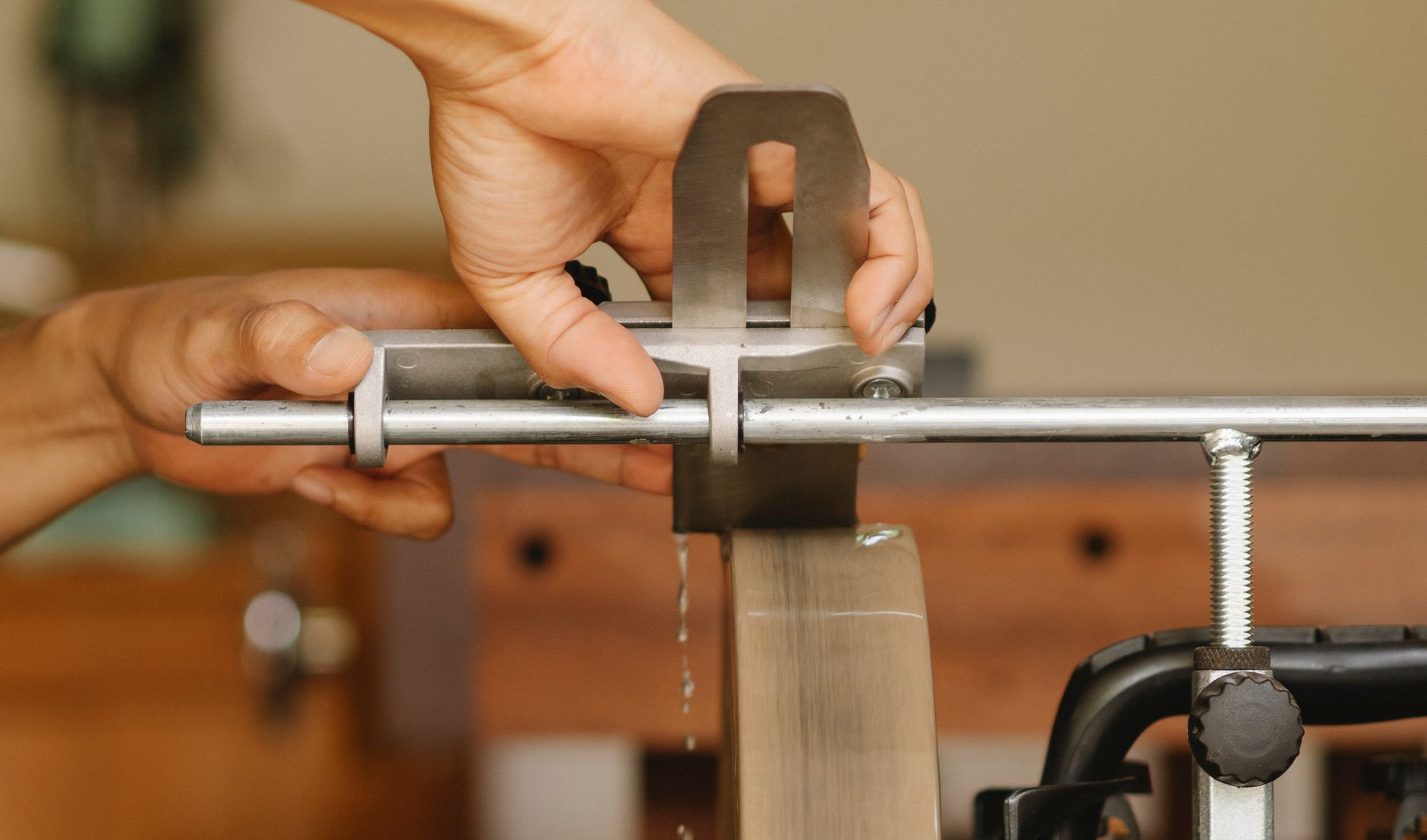 how to adjust grind size
