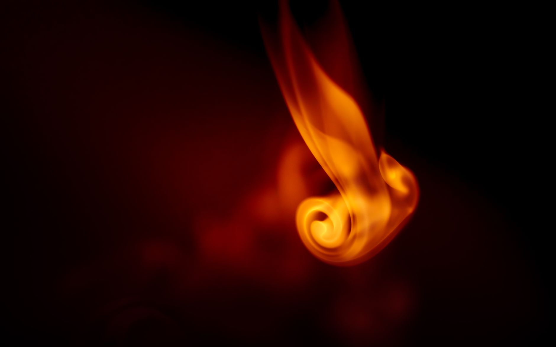 briki heating on gas flame kaimaki rising