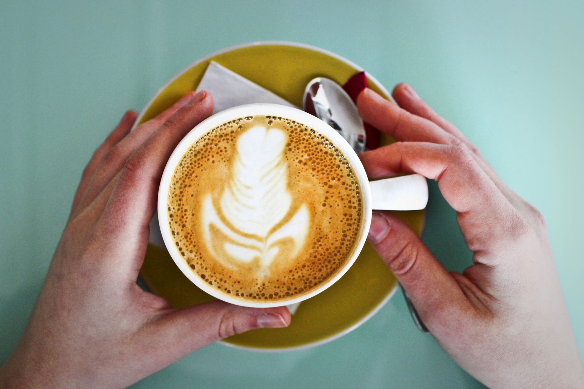 latte pour milk coffee ratio layered mug
