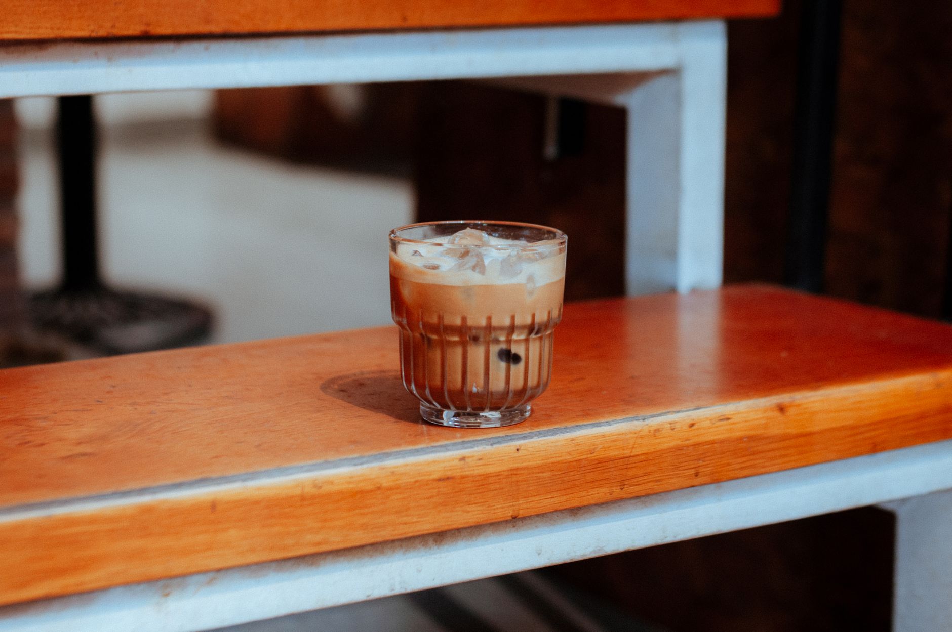 nitro cold brew cascading pour glass