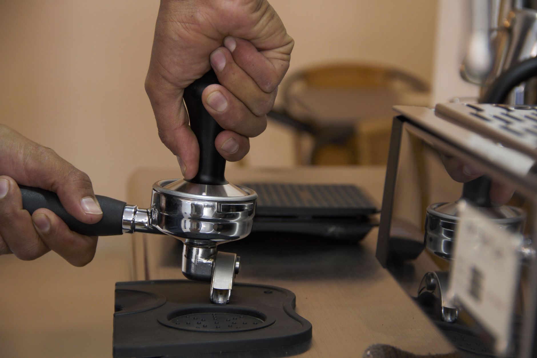 how to use semi automatic espresso machine