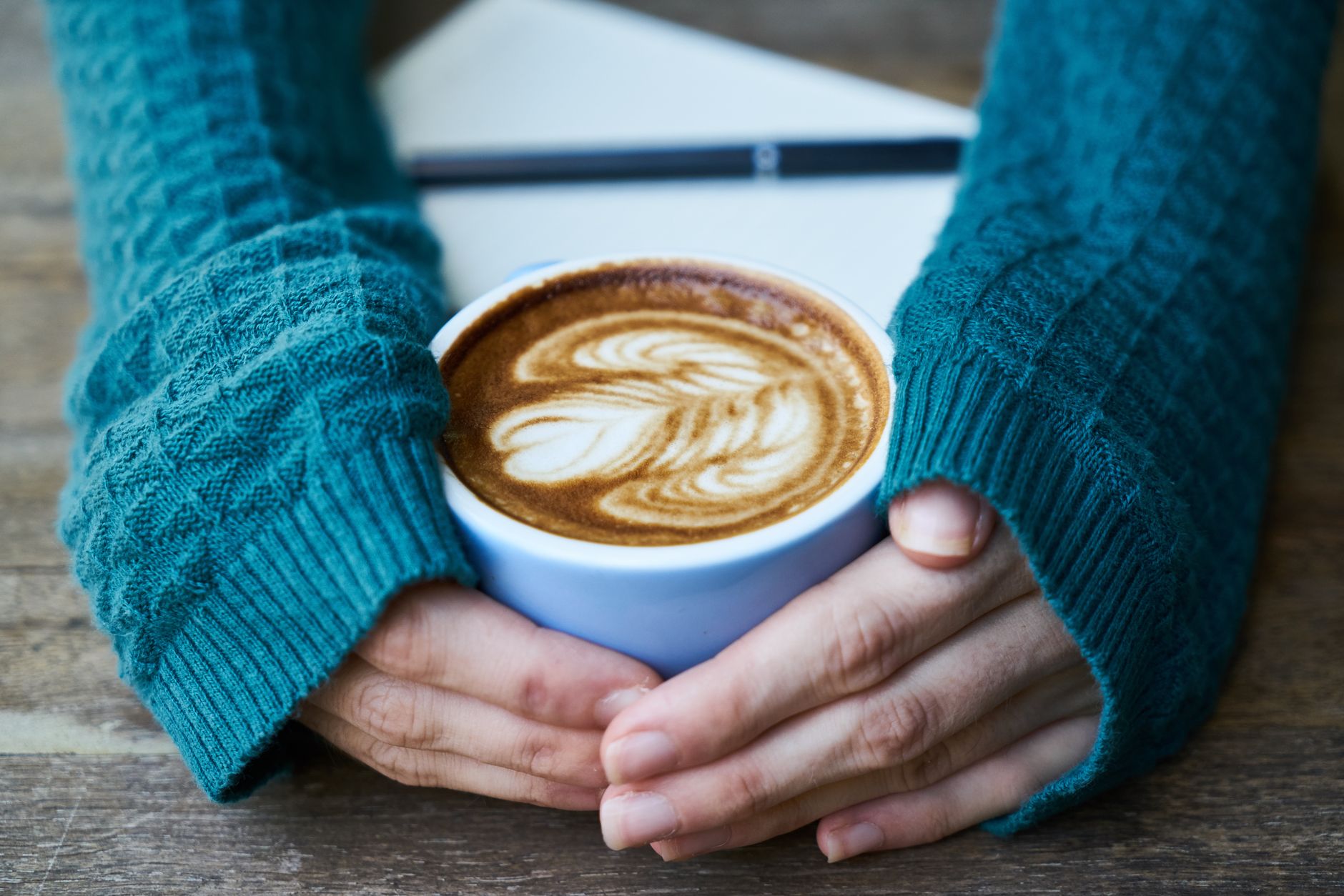 milk steaming wand dense microfoam latte art pitcher