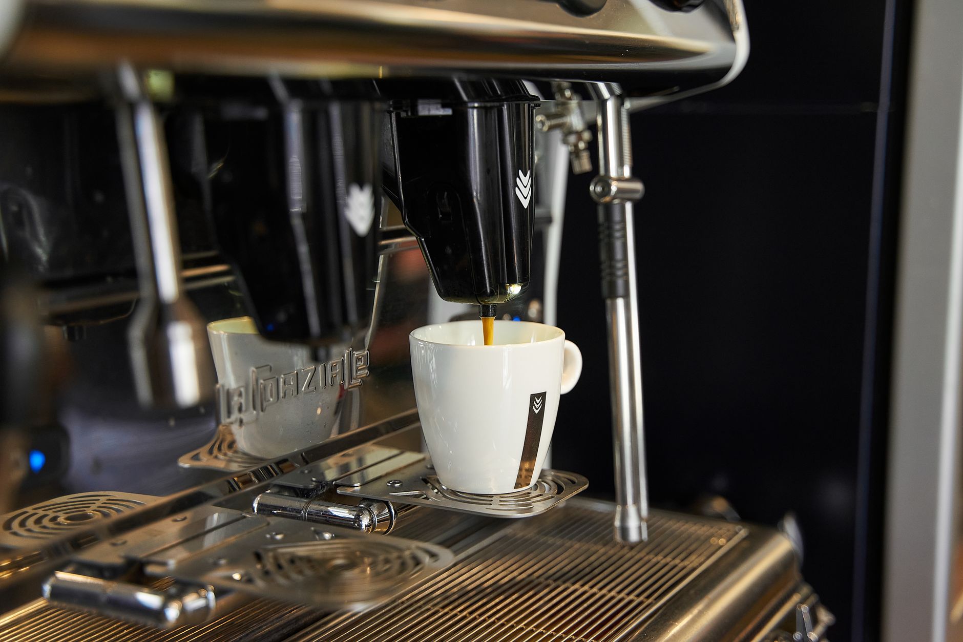 nespresso vs espresso machine
