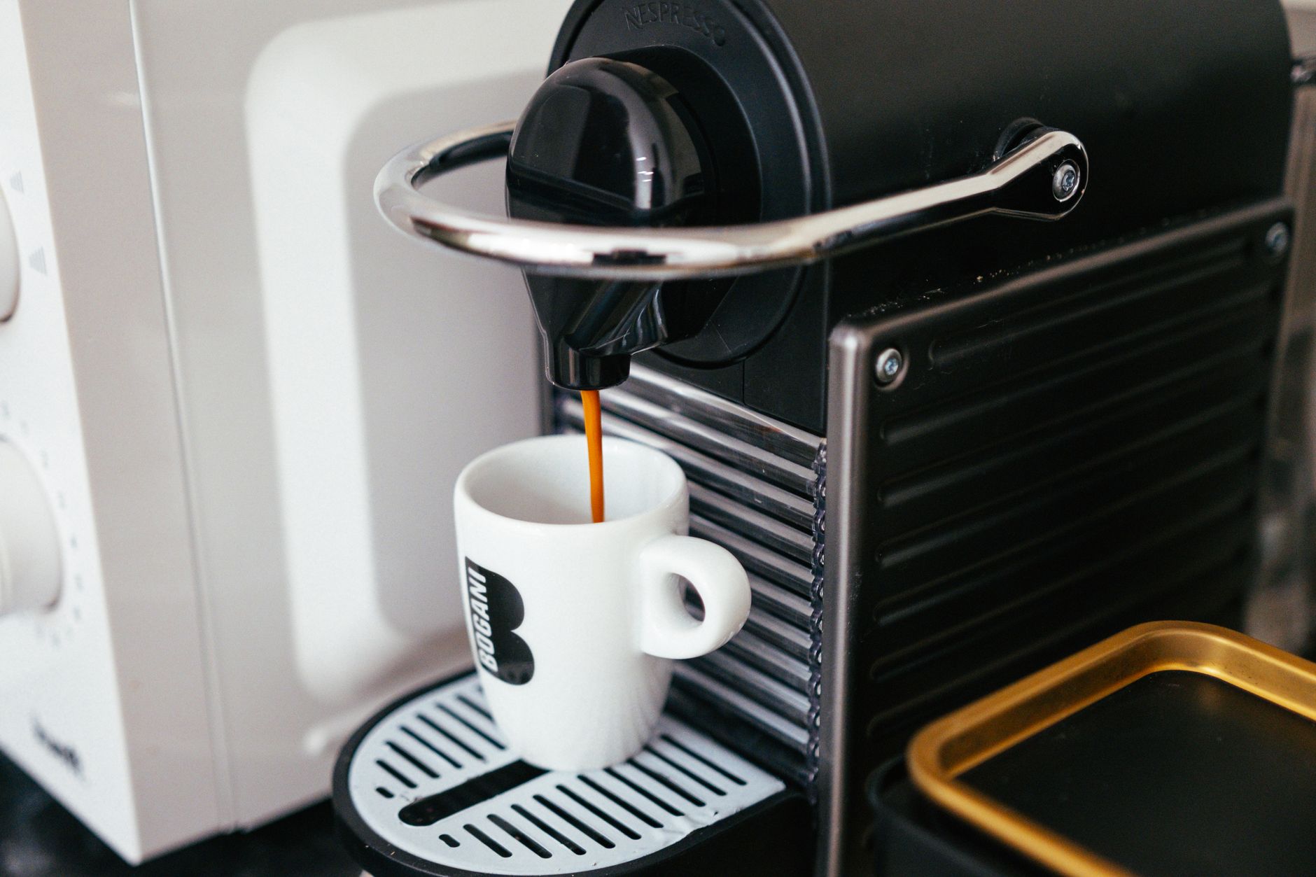 semi automatic vs automatic espresso machine